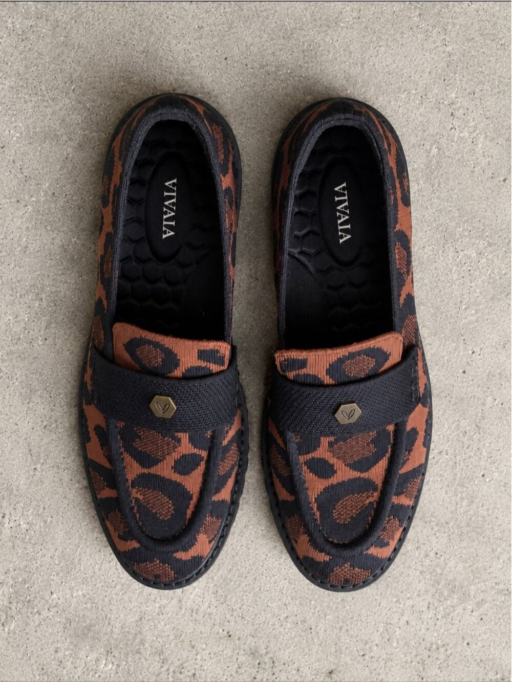 VIVAIA Francesca Leopard Print Knit Loafers Lug Sole EU 37.5 US 7 Brown Black
